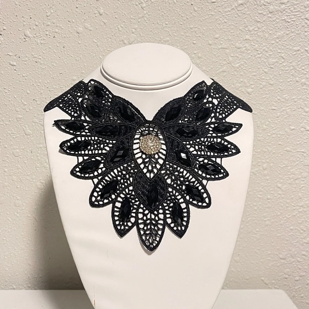 Dark Academia Black Lace Necklace Dark Academia Gothic Statement Piece Vampy - Picture 1 of 5